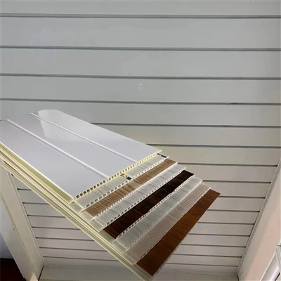 بالکنی پیویسی چھت